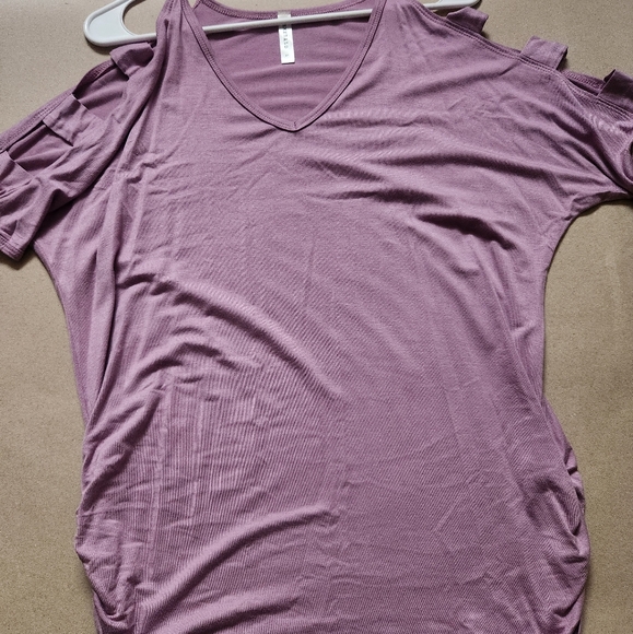 NWT Emerald Light Purple Top L - Picture 1 of 2